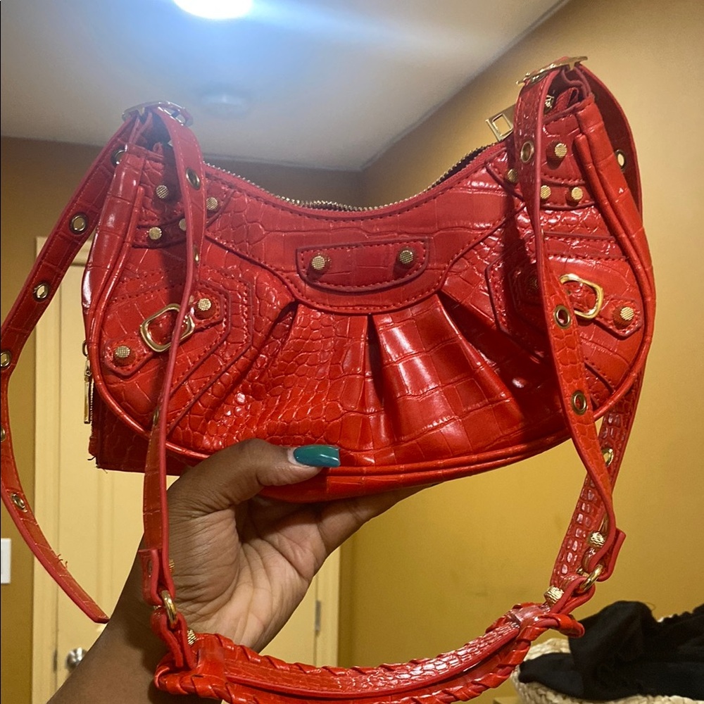 Red Croc-Embossed Women's Bag